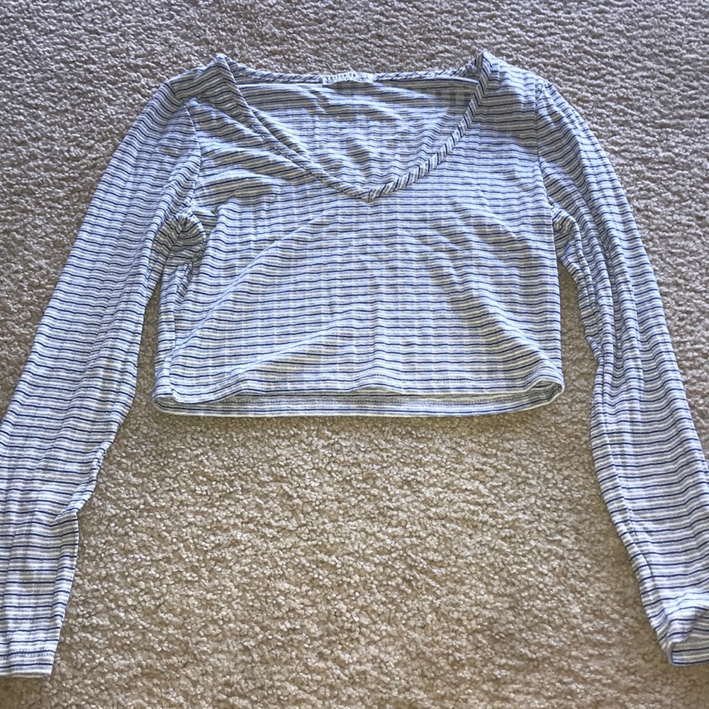 Striped long sleeve crop top